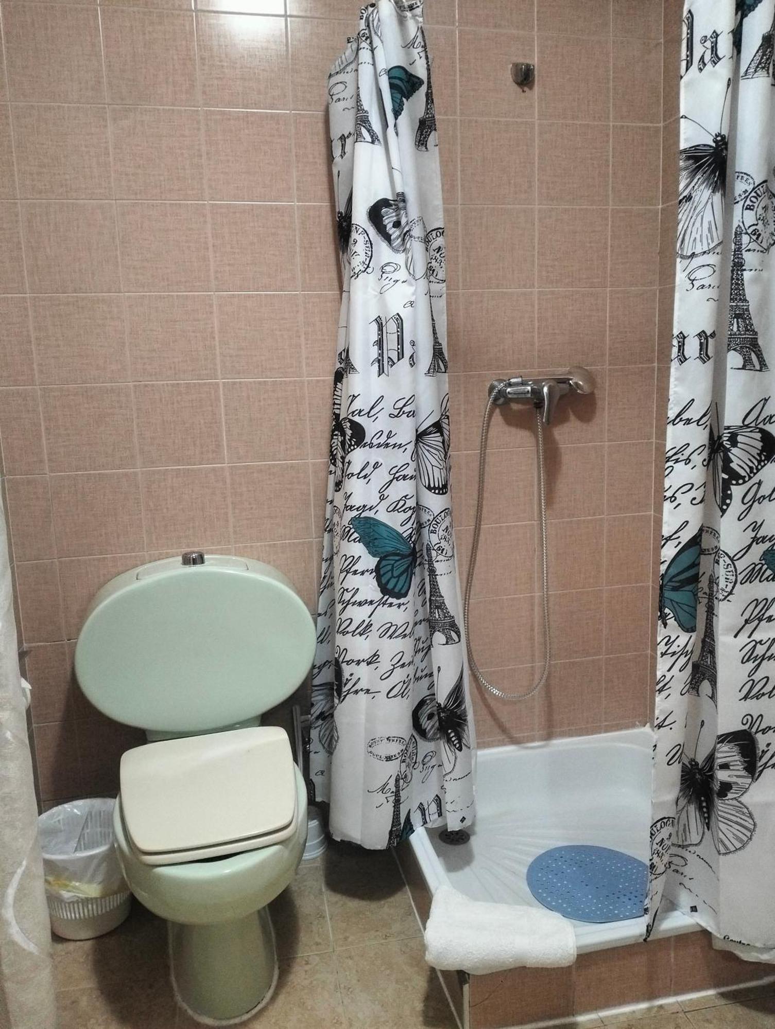 Hostal New York City Sonseca Екстер'єр фото