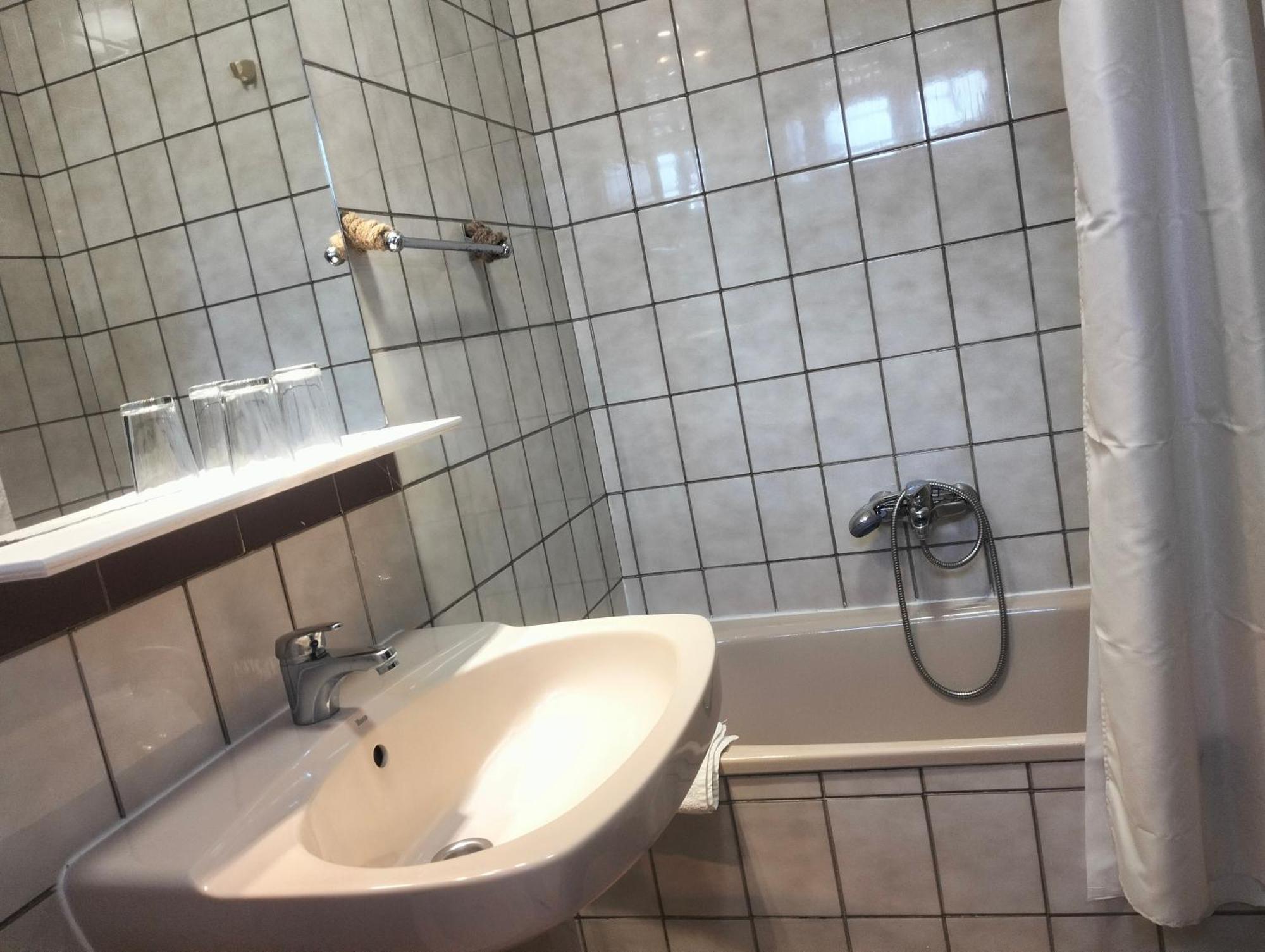Hostal New York City Sonseca Екстер'єр фото